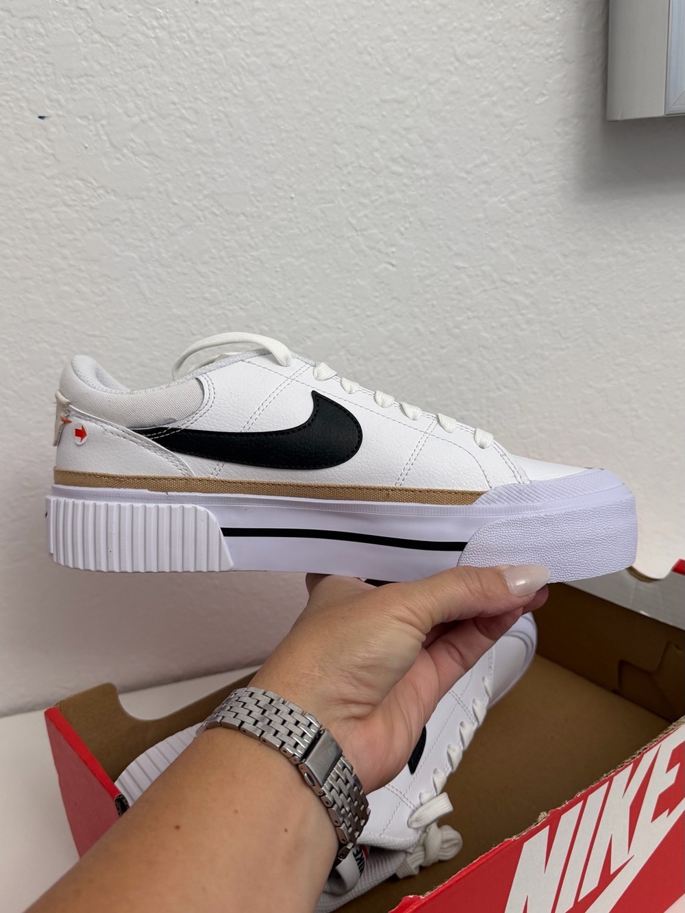 Nike Women’s White/Black/Hemp-Team Orange Tan Platform-Style Sneakers. - Picture 3 of 10